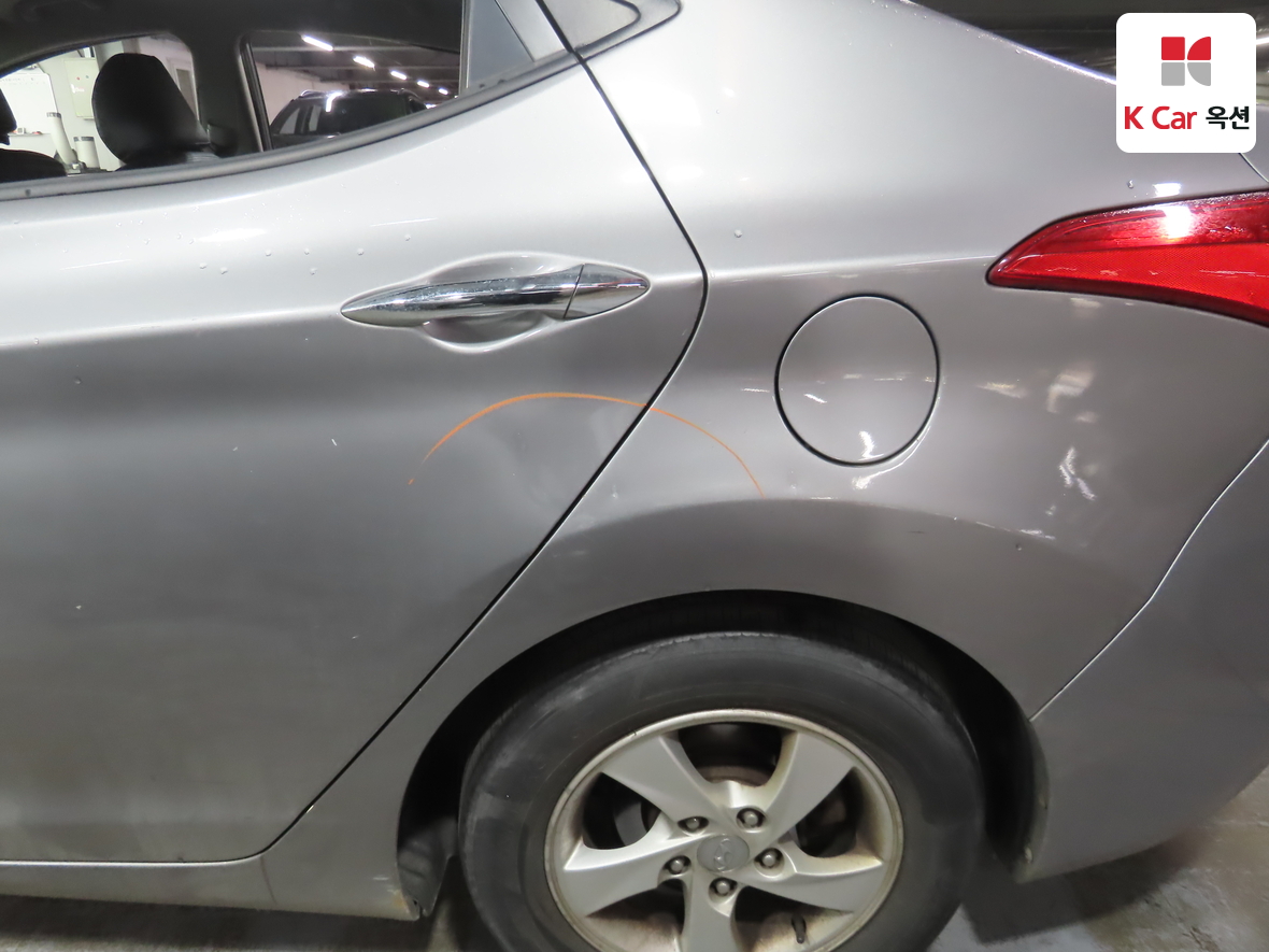 Hyundai Elantra 2011 - Image 38