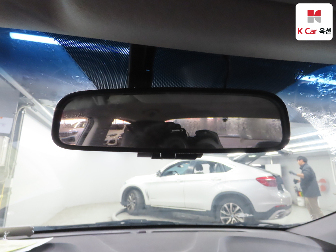 Hyundai Elantra 2011 - Image 13