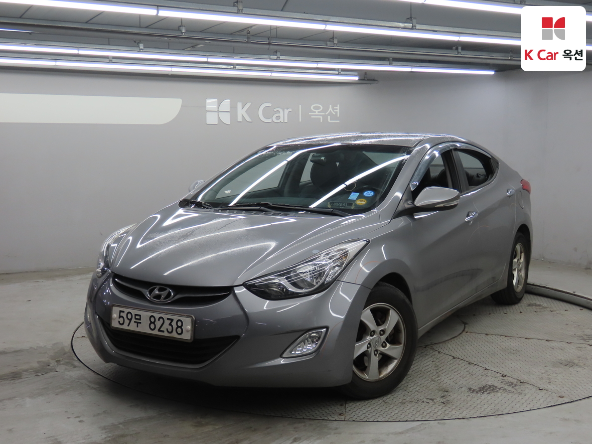 Hyundai Elantra 2011 - Image 1