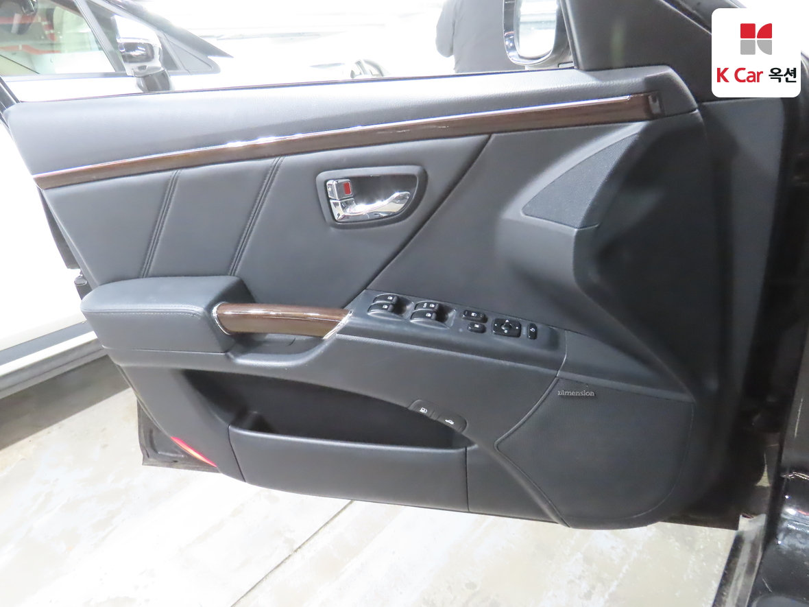 Hyundai Grandeur 2009 - Image 8