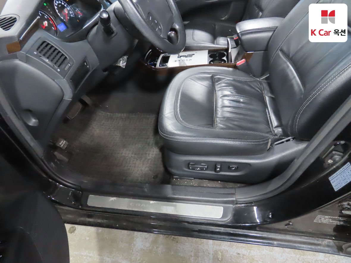 Hyundai Grandeur 2009 - Image 17