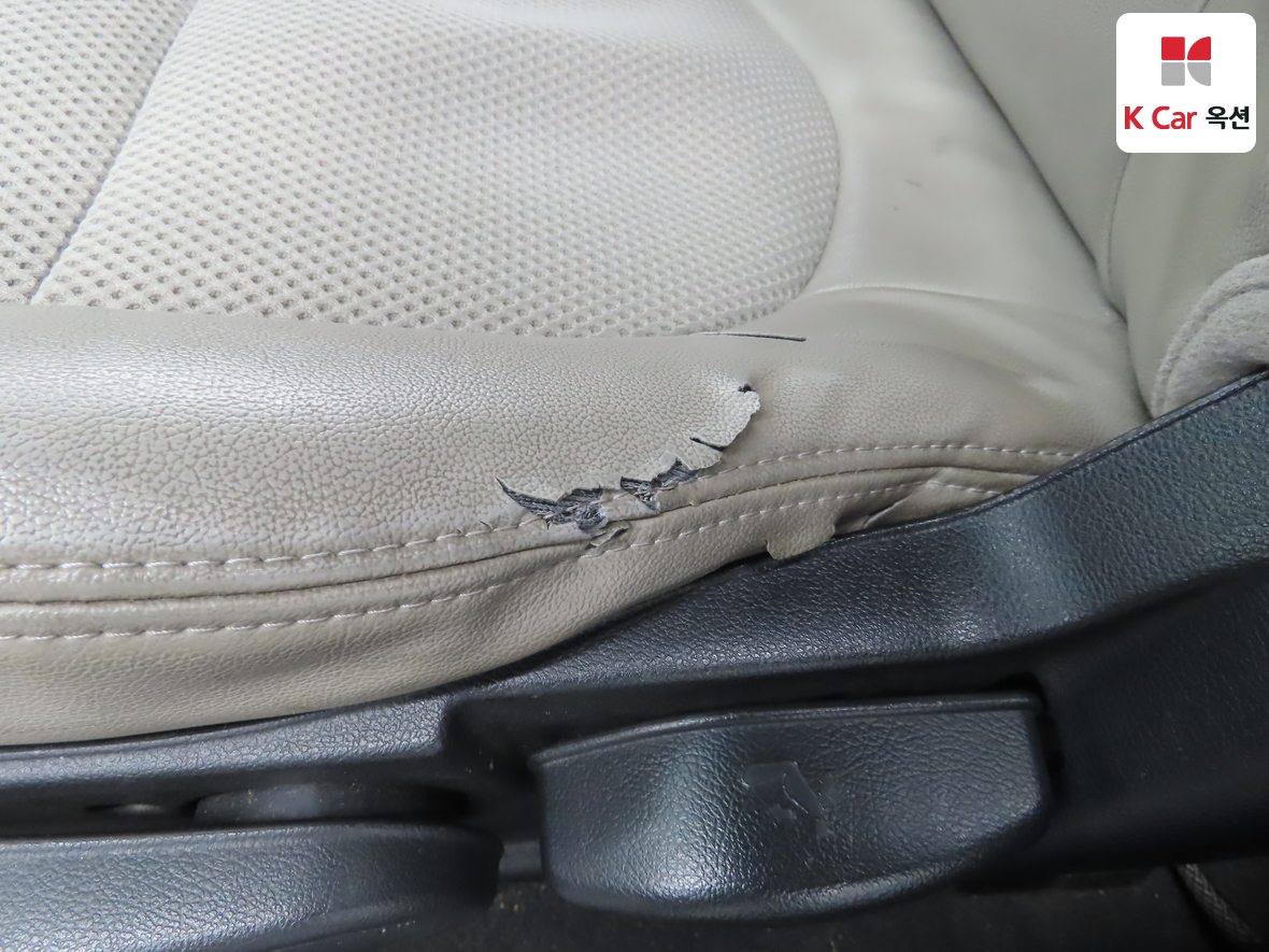 Kia Forte 2010 - Image 19