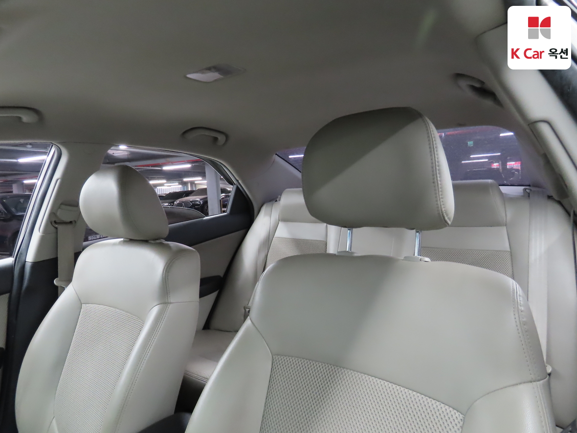 Kia Forte 2010 - Image 18