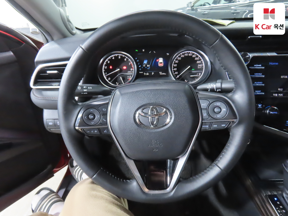 Toyota Camry - 10