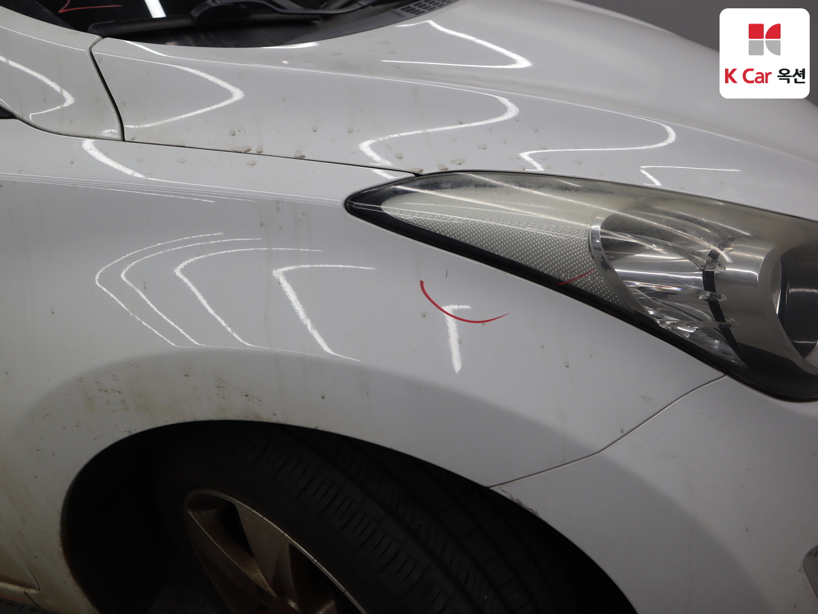 Hyundai Elantra 2012 - Image 45