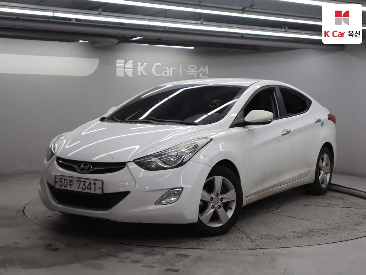 Hyundai Elantra 2012 - Image 1