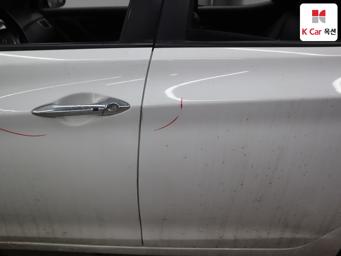 Hyundai Elantra 2012 - Image 38