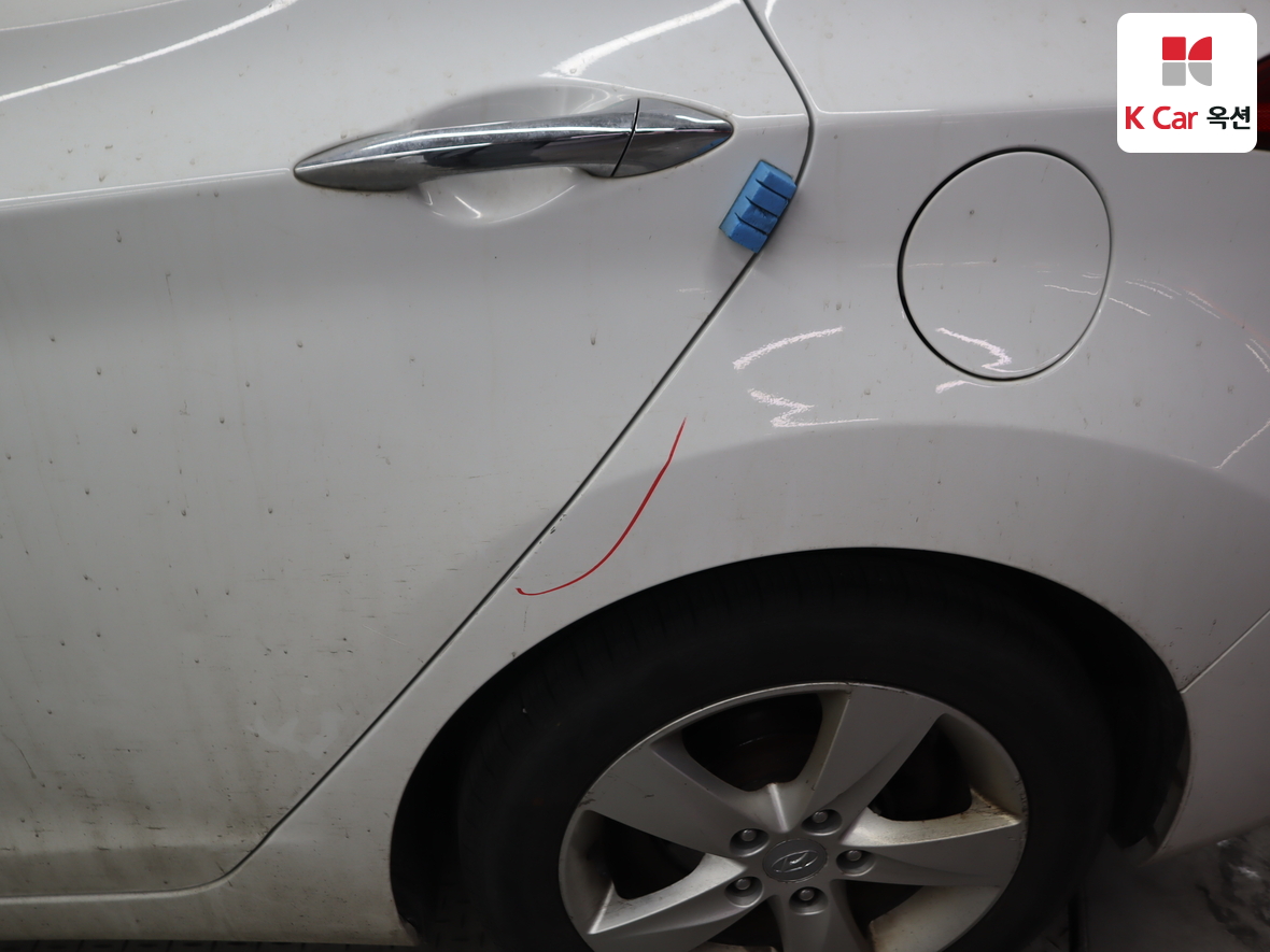 Hyundai Elantra 2012 - Image 39