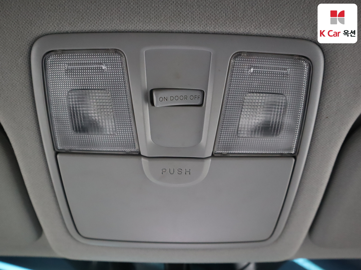 Hyundai Elantra 2012 - Image 12