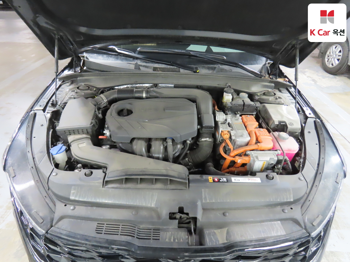 Kia K5 2022 - Image 31