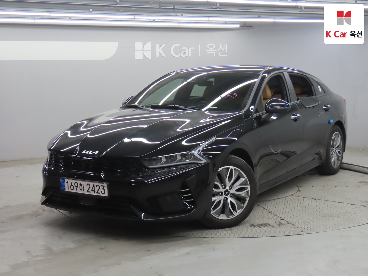 Kia K5 2022 - Image 1