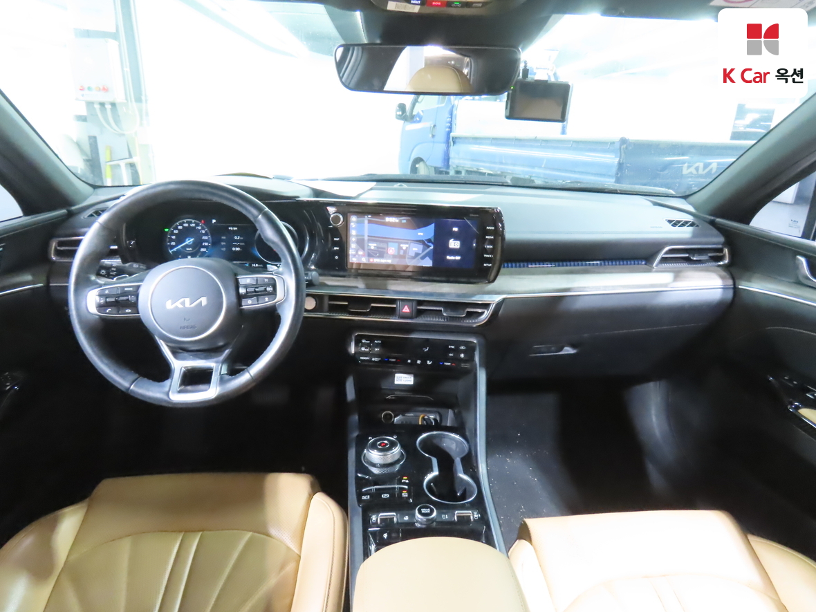 Kia K5 2022 - Image 3