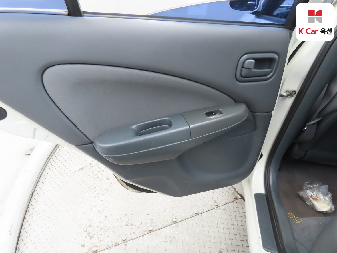 Renault Samsung SM3 2008 - Image 21