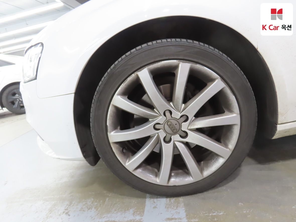 أودي A4 2016 - صورة 39