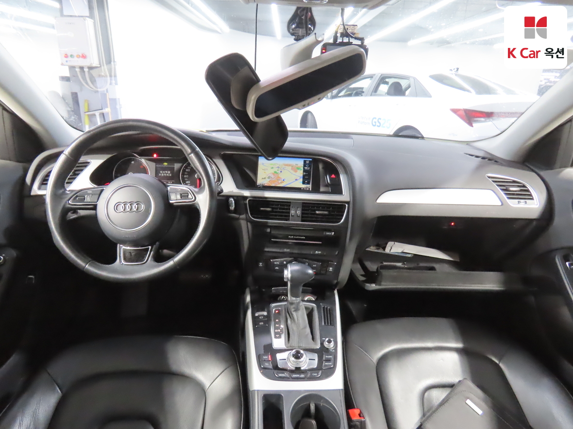 أودي A4 2016 - صورة 3