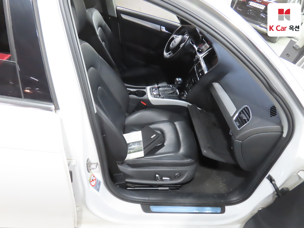 أودي A4 2016 - صورة 30