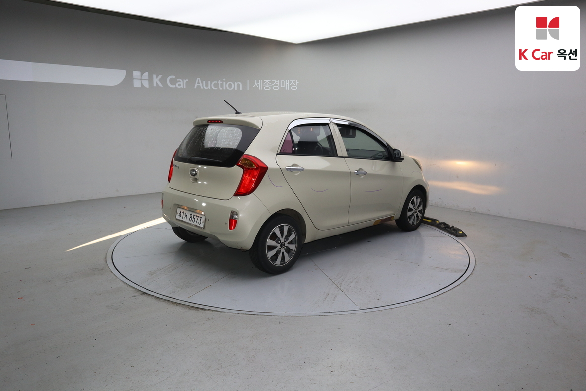Kia Morning 2013 - Image 2