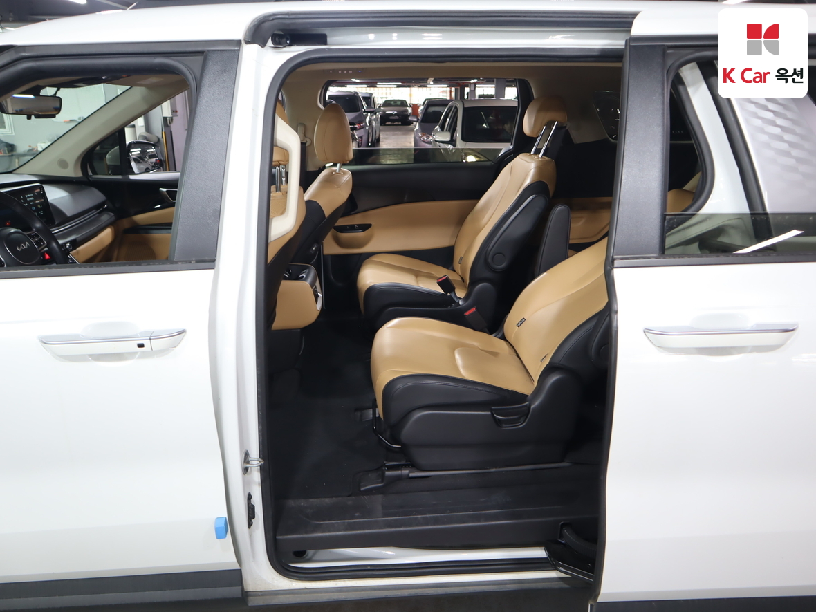 كيا كارنيفال 2023 - صورة 21