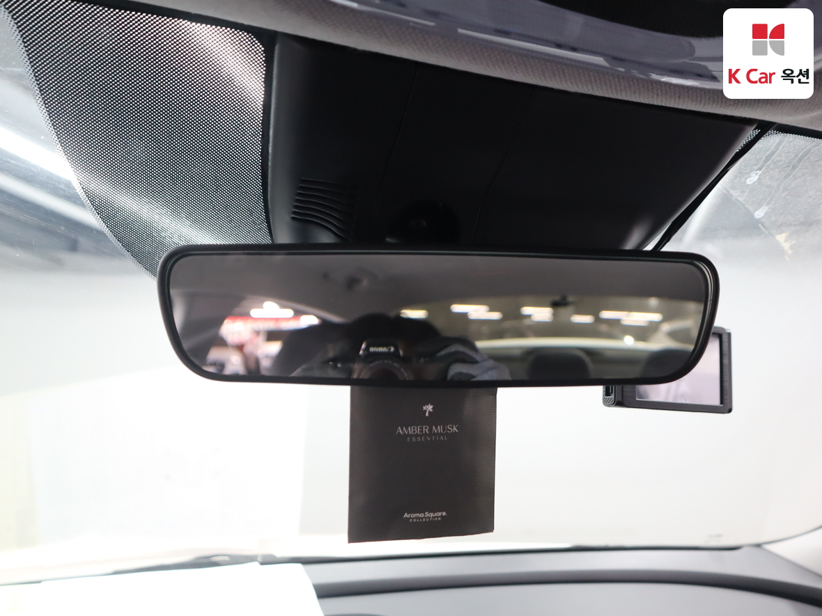 Hyundai Elantra 2024 - Image 13