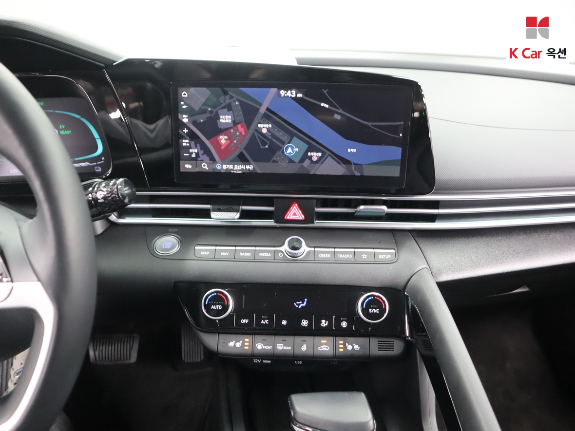 Hyundai Elantra 2024 - Image 6