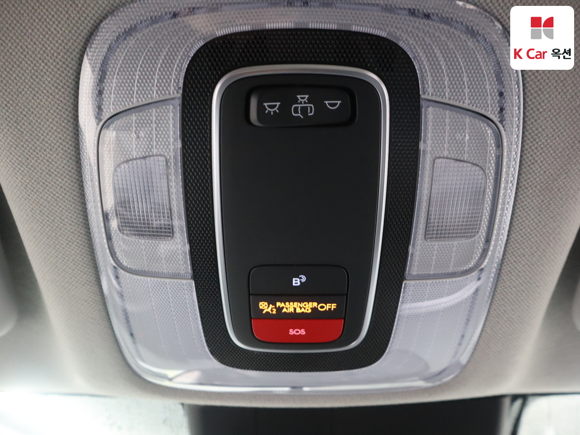 Hyundai Elantra 2024 - Image 12