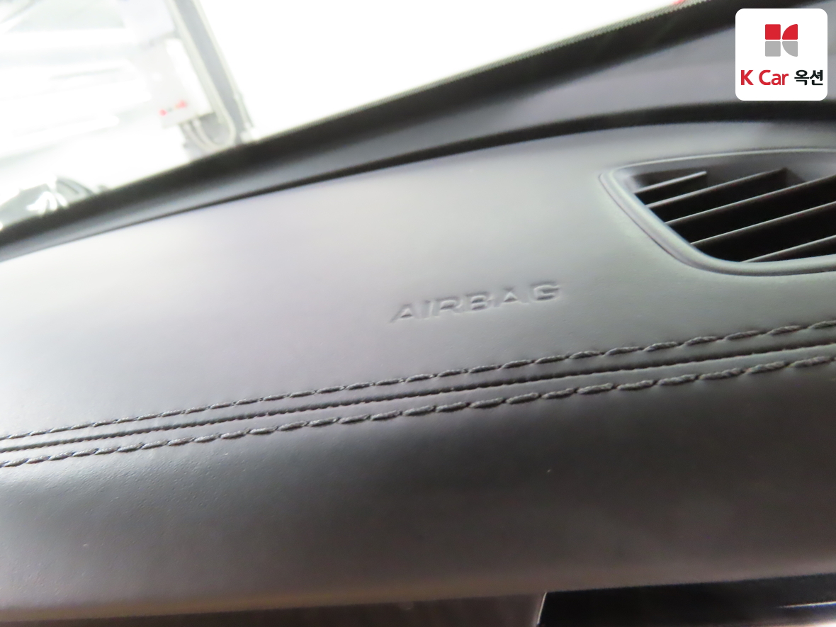 Kia K9 2022 - Image 31