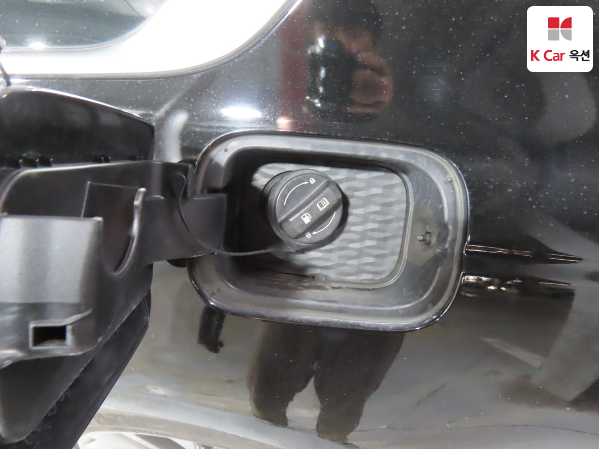 Kia K9 2022 - Image 23