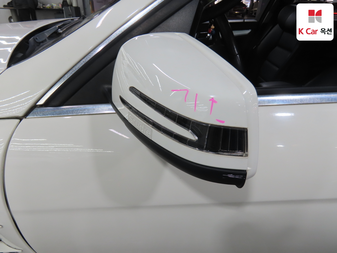 메르세데스-벤츠 C-클래스 2011 - 이미지 39