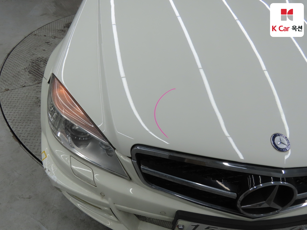 메르세데스-벤츠 C-클래스 2011 - 이미지 40