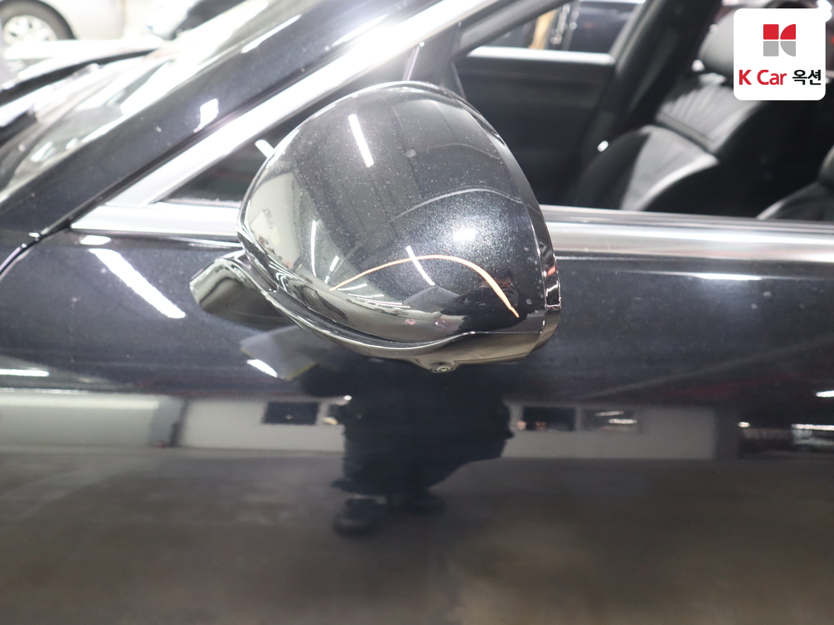 Genesis G90 2023 - Image 37