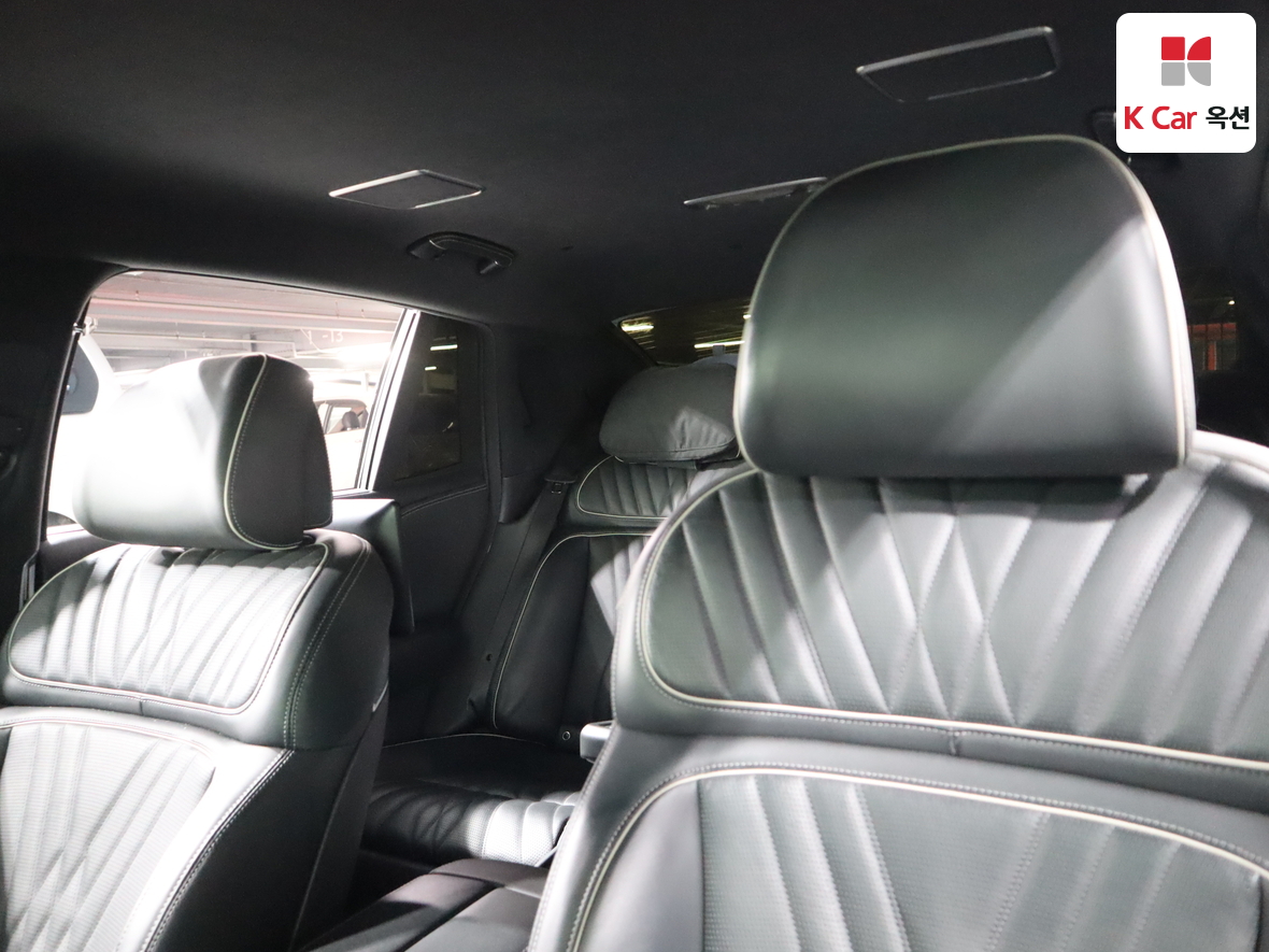 Genesis G90 2023 - Image 19