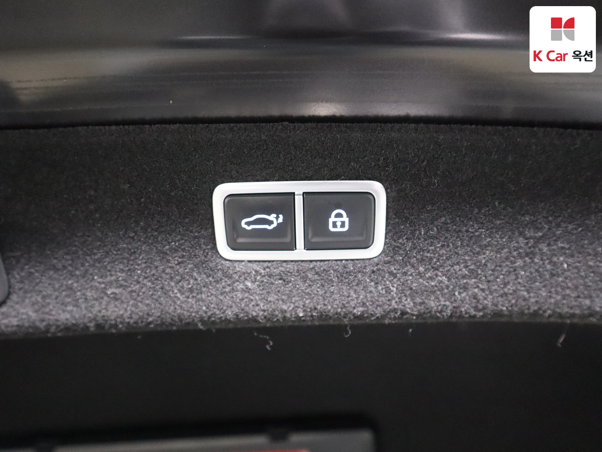 Genesis G90 2023 - Image 28