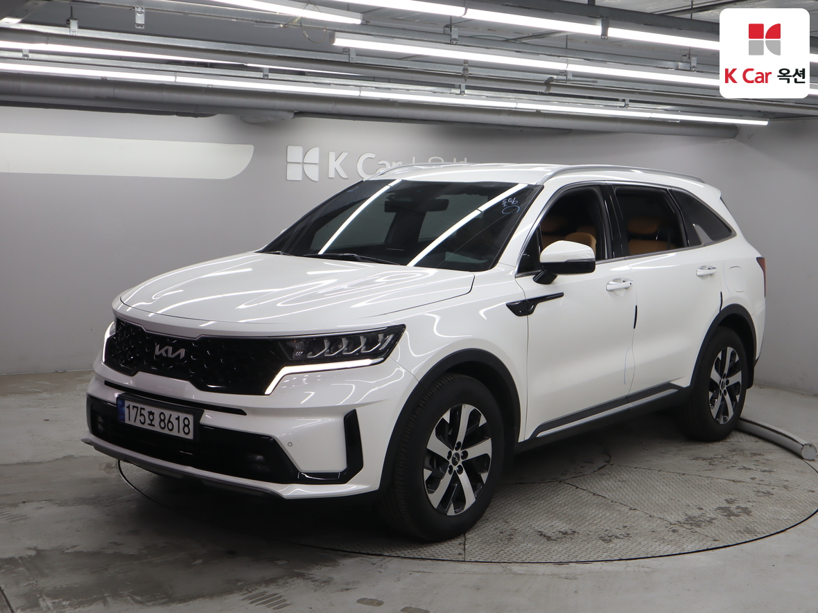 كيا سورينتو 2023 - صورة 1