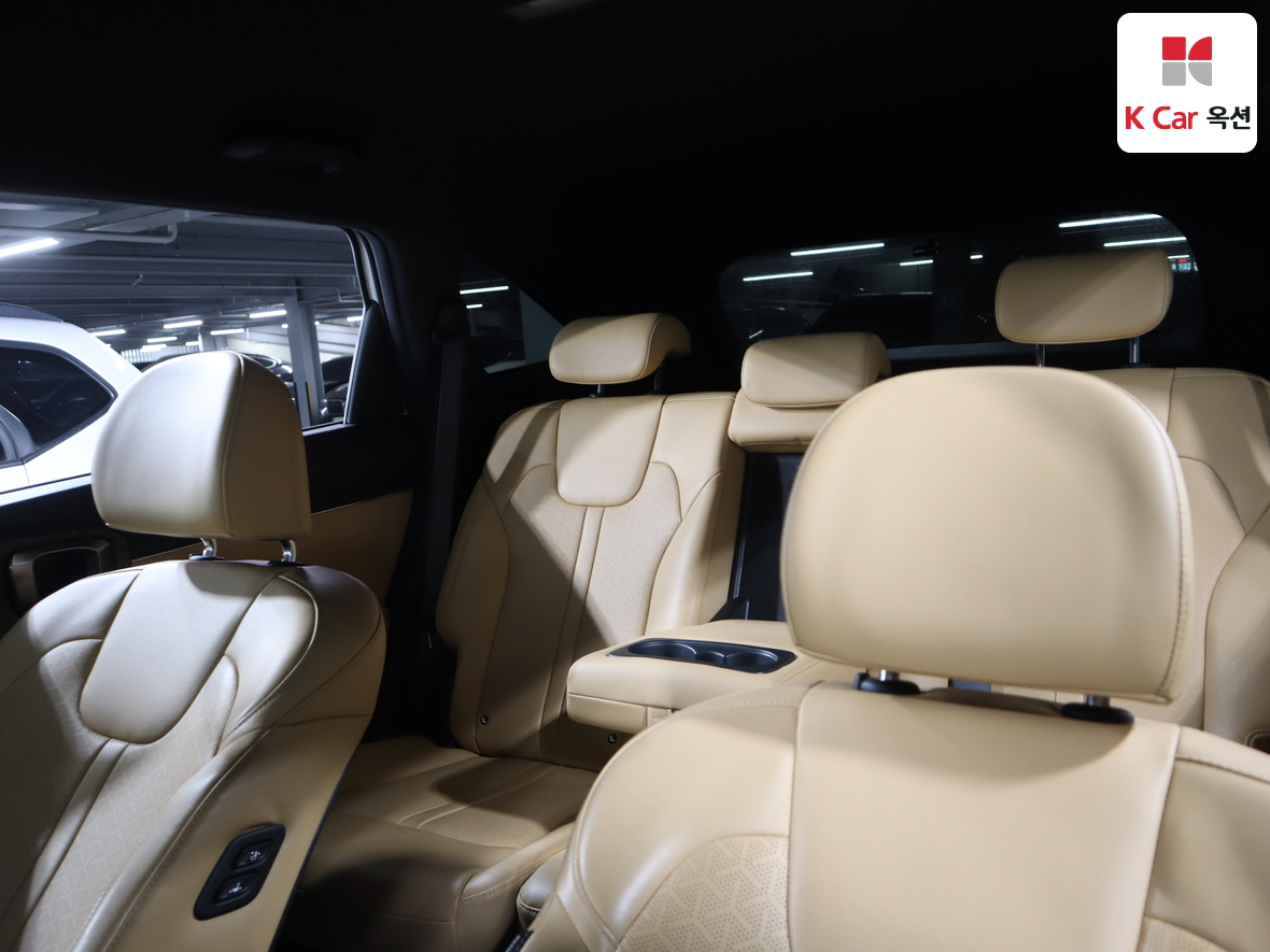 كيا سورينتو 2023 - صورة 19