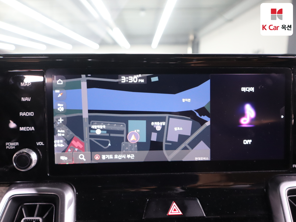 كيا سورينتو 2023 - صورة 14