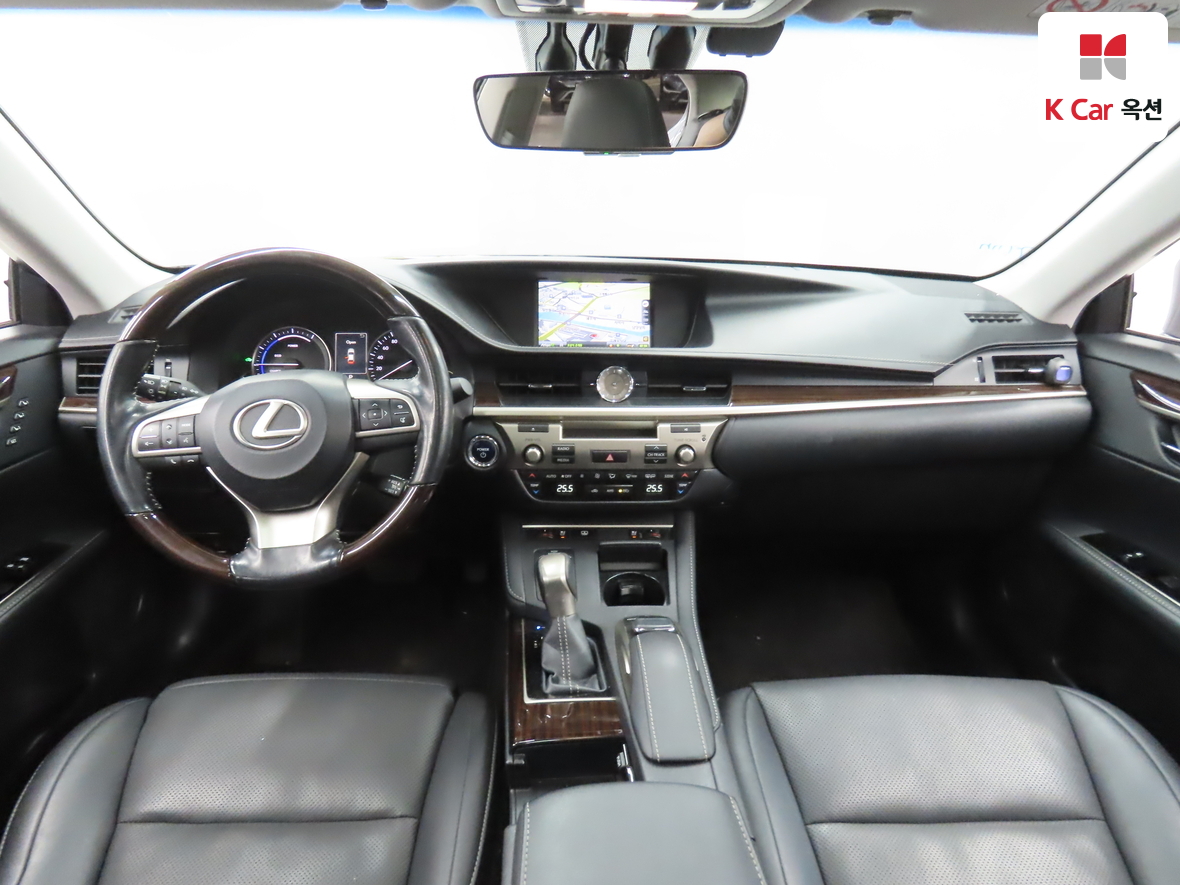 Lexus Other 2016 - Image 3