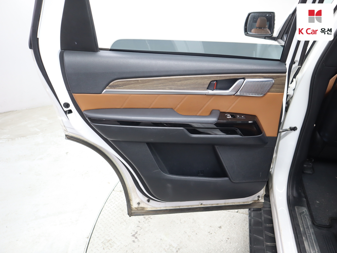 Kia Mohave 2022 - Image 24