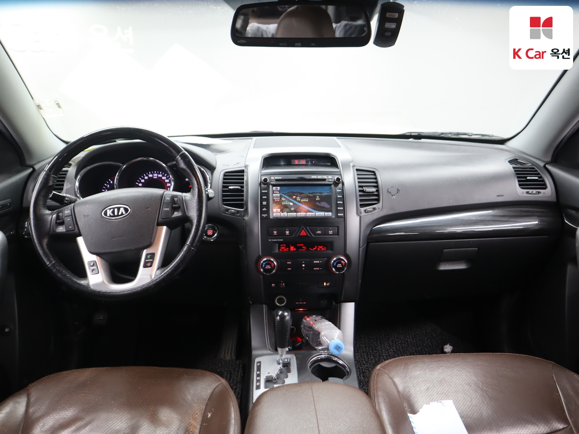 كيا سورينتو 2011 - صورة 3