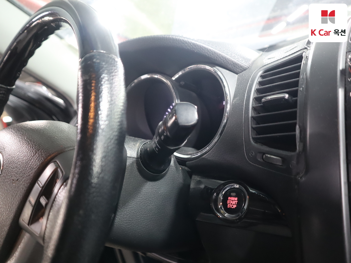 كيا سورينتو 2011 - صورة 11