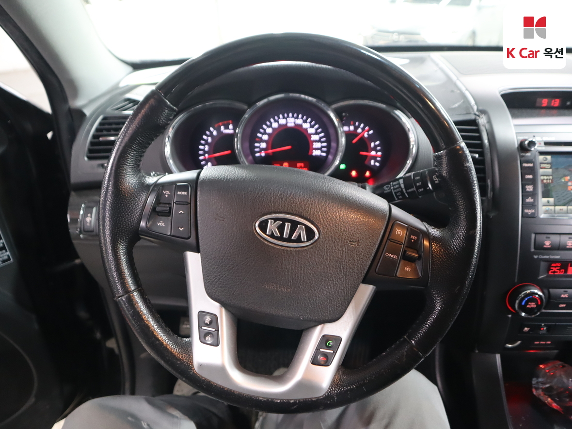 كيا سورينتو 2011 - صورة 10