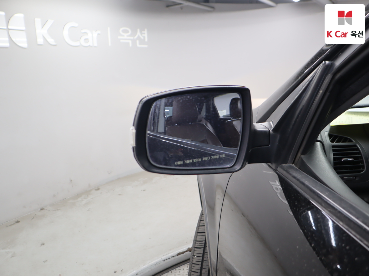 كيا سورينتو 2011 - صورة 22