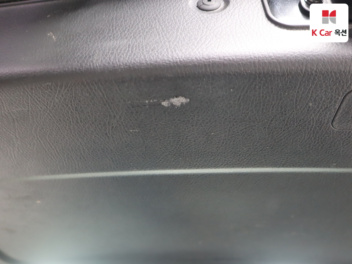 كيا سورينتو 2011 - صورة 28