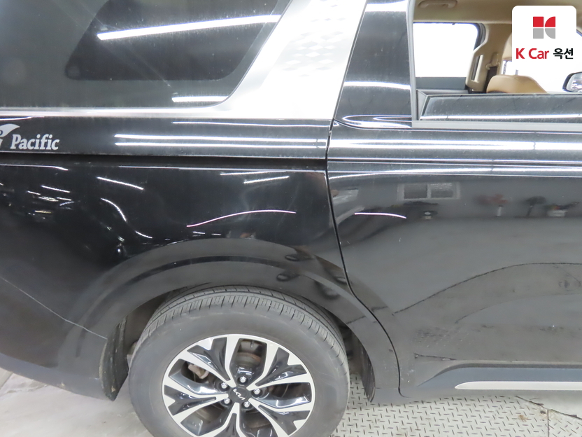 كيا - كارنفال - Image 37