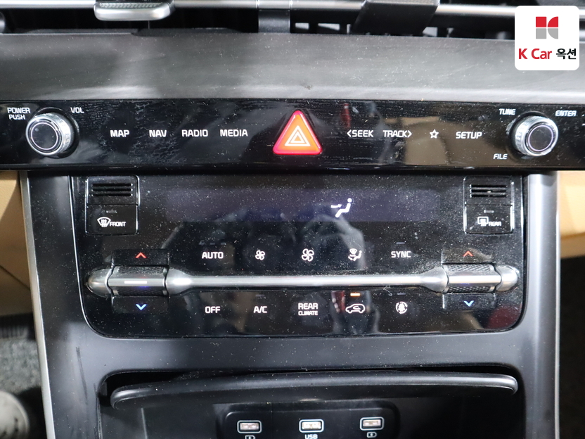 كيا - كارنفال - Image 16