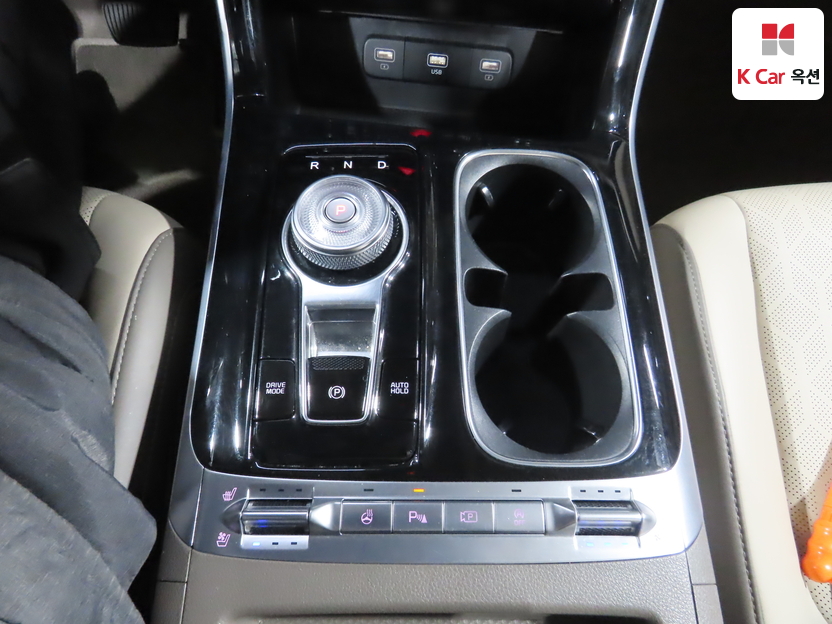 كيا - كارنفال - Image 16