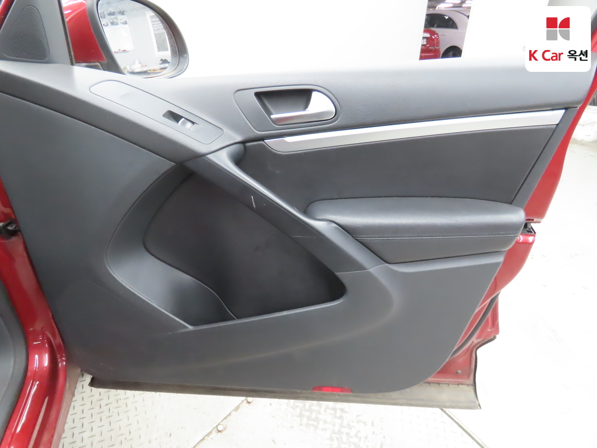 VOLKSWAGEN 티구안 2012 - 이미지 32