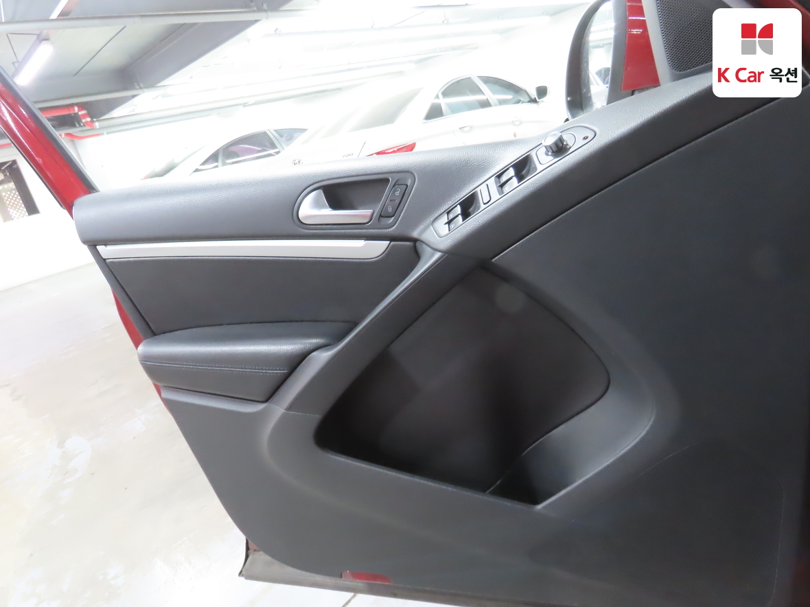 VOLKSWAGEN 티구안 2012 - 이미지 8