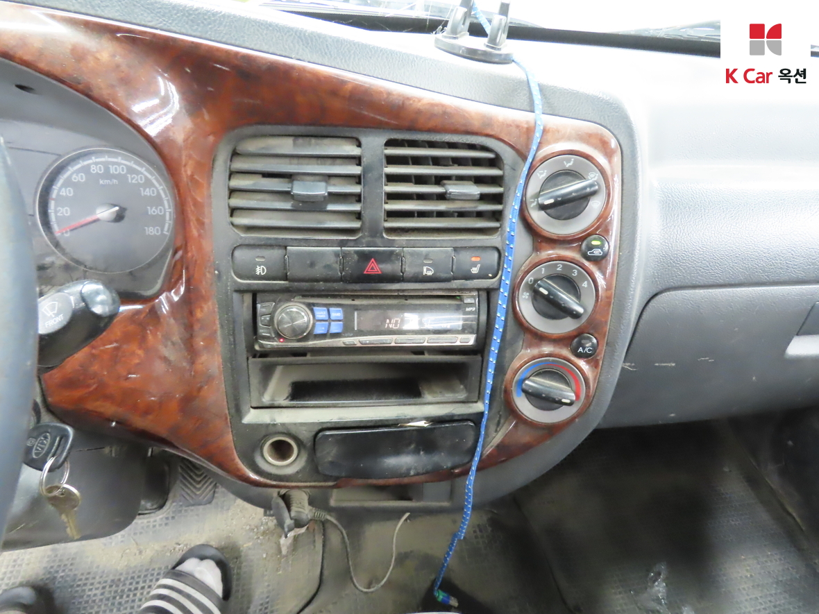 جنرال موتورز كوريا شاحنة 2009 - صورة 6