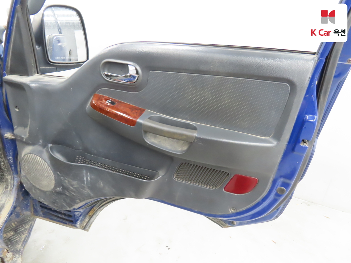 جنرال موتورز كوريا شاحنة 2009 - صورة 27