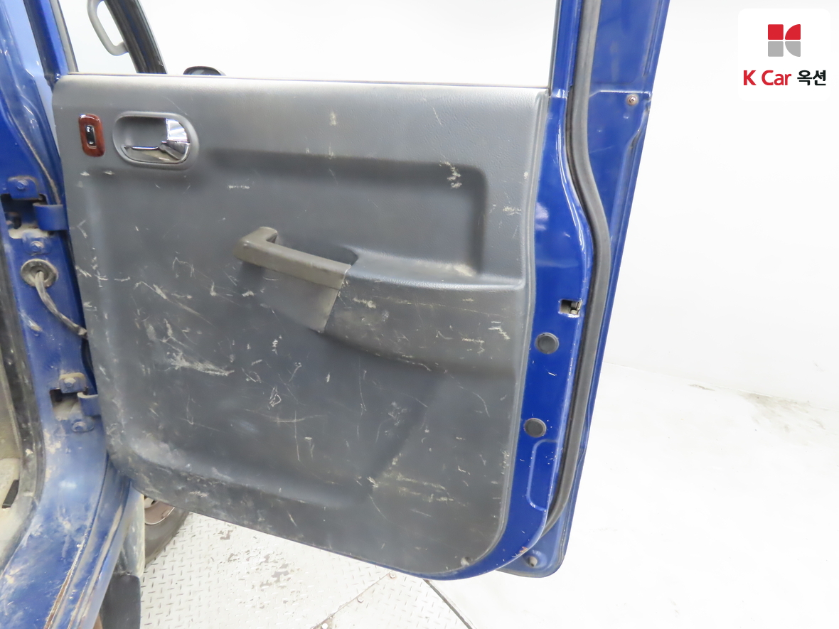 جنرال موتورز كوريا شاحنة 2009 - صورة 25